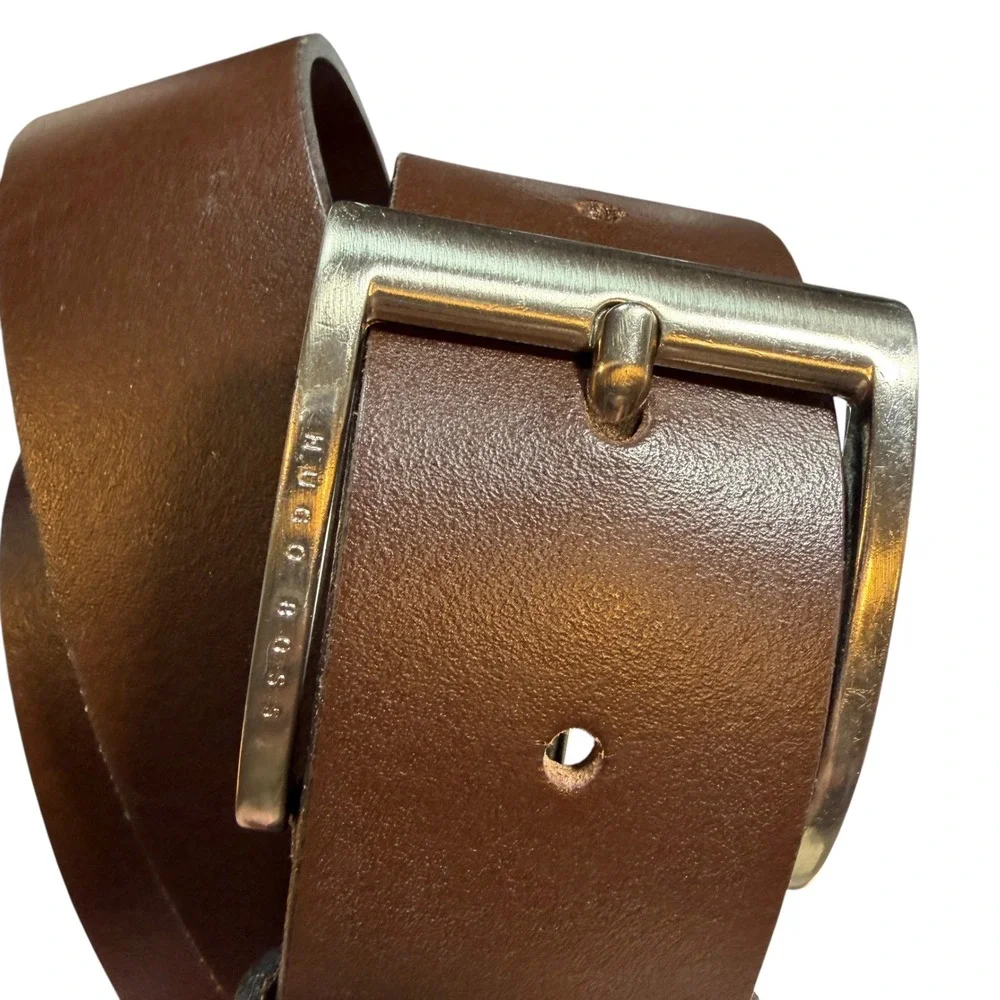 Hugo Boss Brown‎ Leather Belt Silver Buckle 95-36 Made In Romania